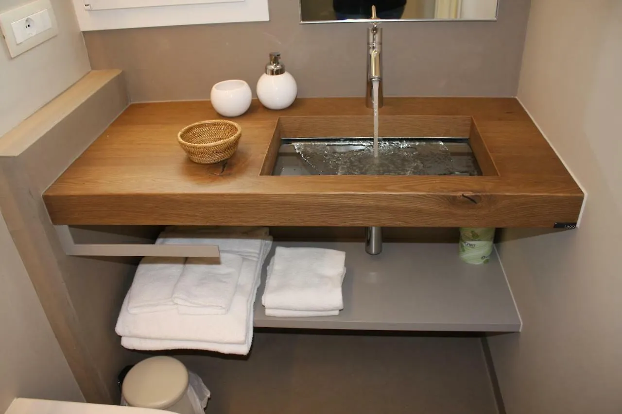 Πανσιόν Aria Design B&B Λεβάντο