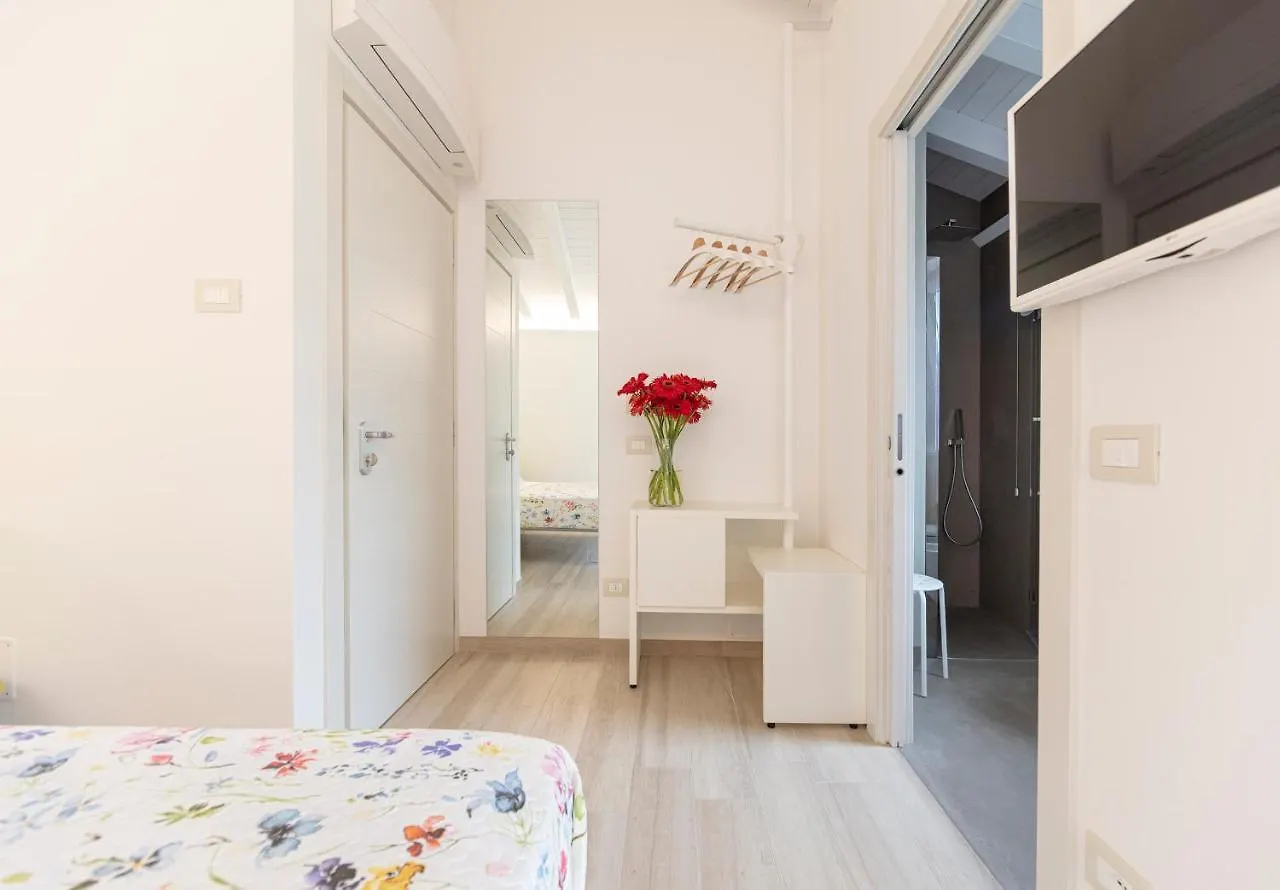 Aria Design B&B Levanto Italy